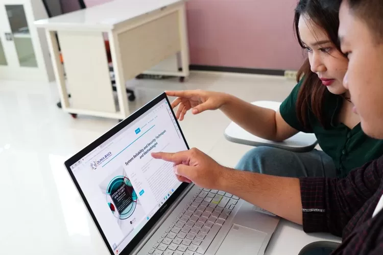 Platform Digital Kuliah