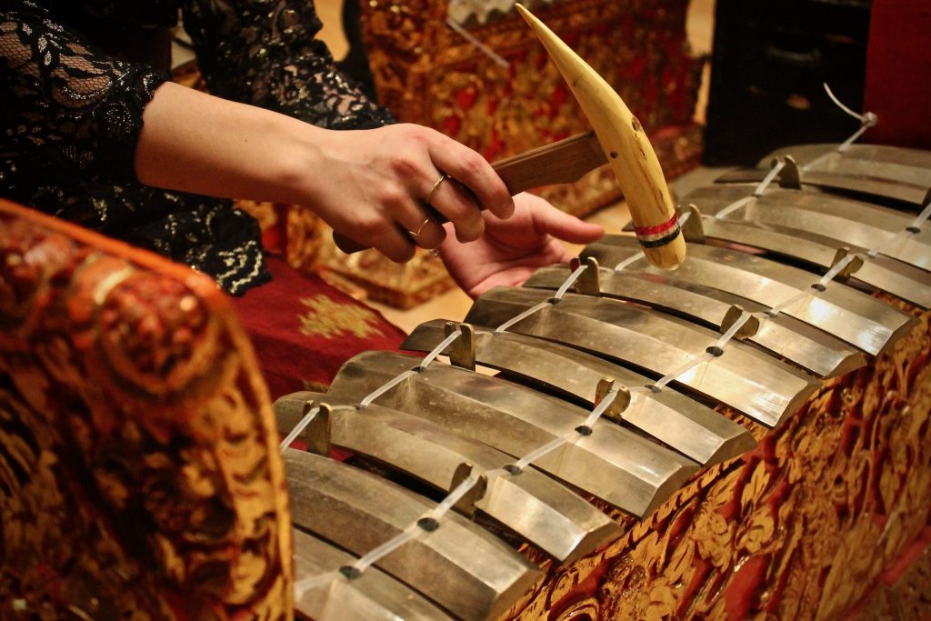 Alat Musik Tradisional