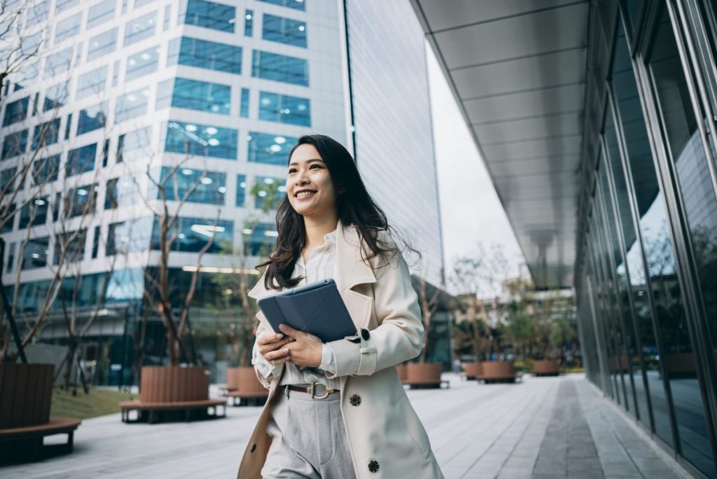 Karier Fresh Graduate